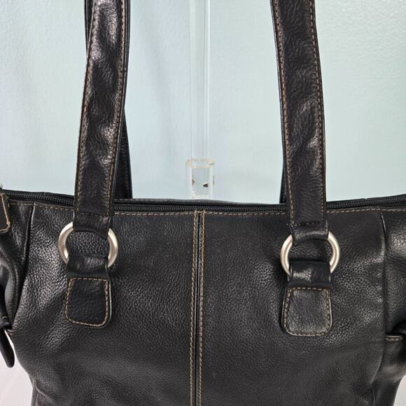 Black Leather Pebble Grain Double Shoulder Strap Purse with Zipper Closure - Picture 4 of 14